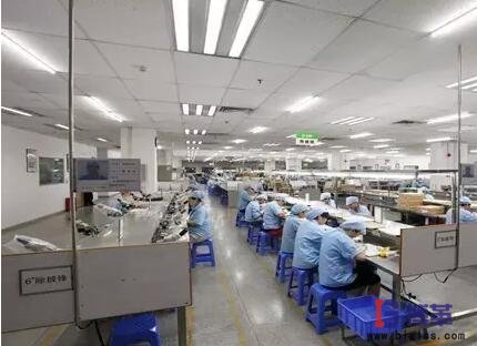 單元生產(chǎn)線布局現(xiàn)場 單元生產(chǎn)線布局現(xiàn)場