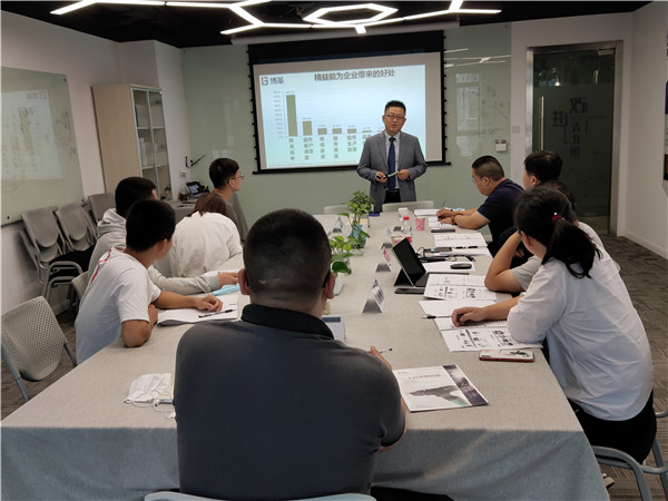 博革咨詢集團總裁、首席咨詢顧問金學俊進行授課 博革咨詢9月份精益生產實戰培訓圓滿結束